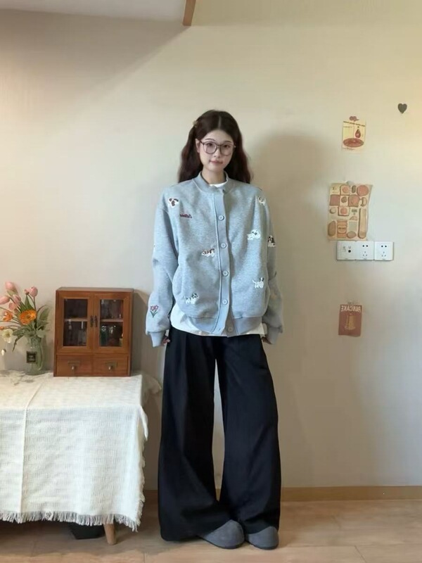 Cute Embroidered Sweatshirt Cardigan 2026 Early Autumn Korean Style Petite Jacket Coat Cute Embroidered Sweatshirt Cardigan 2026 Early Autumn Korean Style Petite Jacket Coat