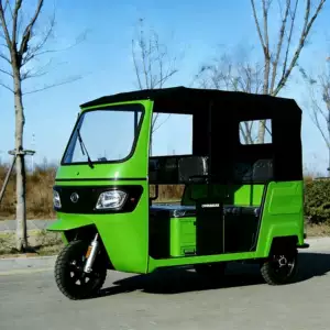 Cross-border passenger-carrying fuel-powered tricycle, passenger transport, foreign trade export, tuktuk, Indian passenger-carrying vehicle export