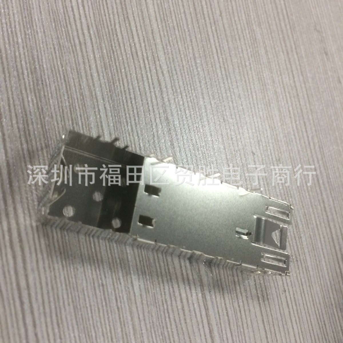 SFP笼子连接器 1*1焊接式 屏蔽罩 SFP外壳+SFP座子光纤模块座单口