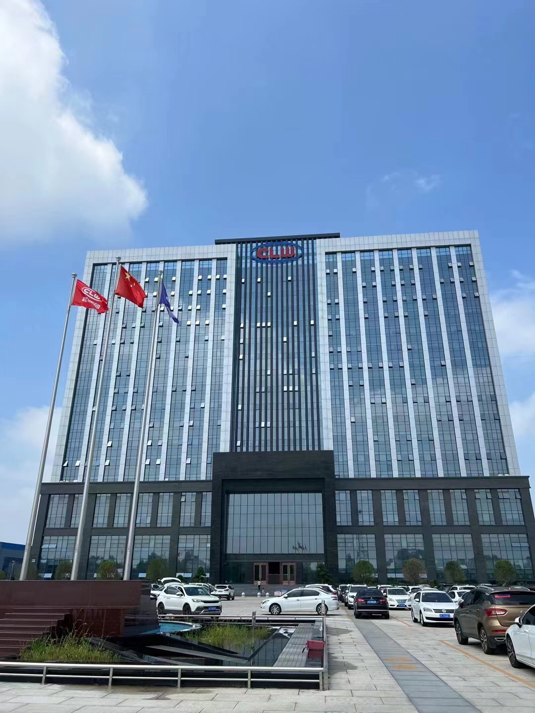 Various Types of New Energy Sprinkler Trucks, Greenery Spraying Vehicles, Sprinkler Dust Suppression Vehicles, and Spray Vehicles with Low Operating Costs and Environmental Benefits
