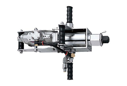 日本TOHNICHI东日  动力式扭力扳手   全自动扭力扳手 AP2200N2