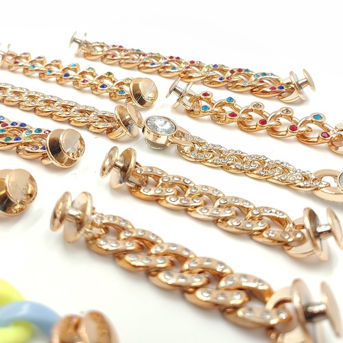 Detachable hole shoe chain accessory fashionable versatile 3D DIY hole shoe component chain