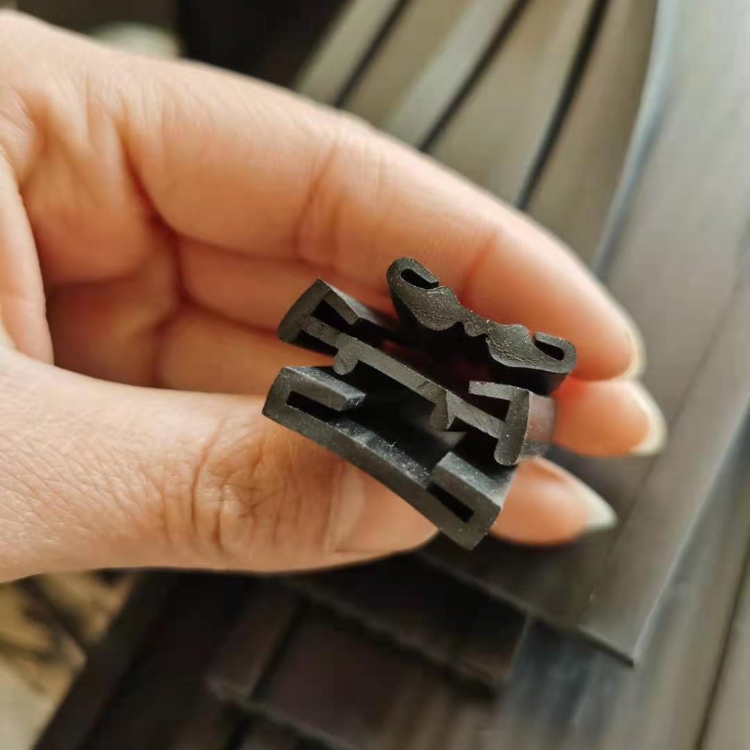 汽车油箱垫带 缓冲密封条   管道卡箍密封条 减震保护胶条U型包边