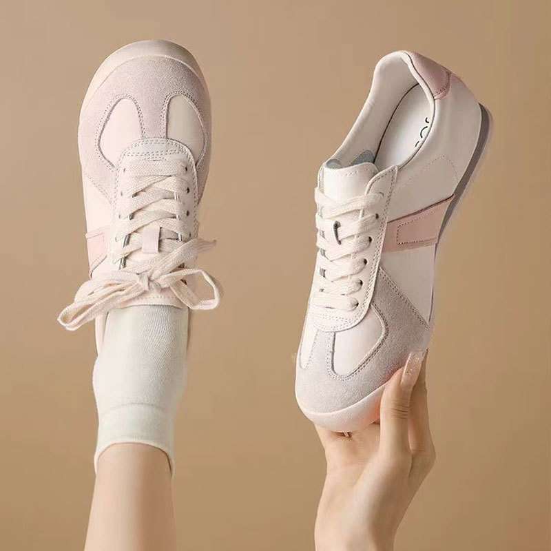 Sports casual footwear for leisure