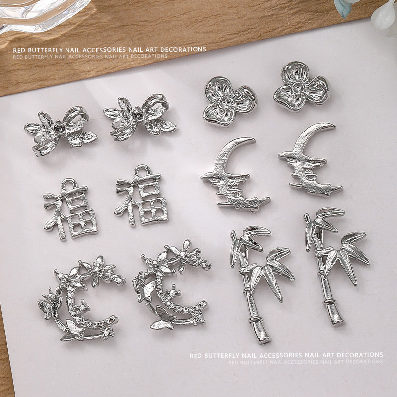 Three dimensional nail decoration