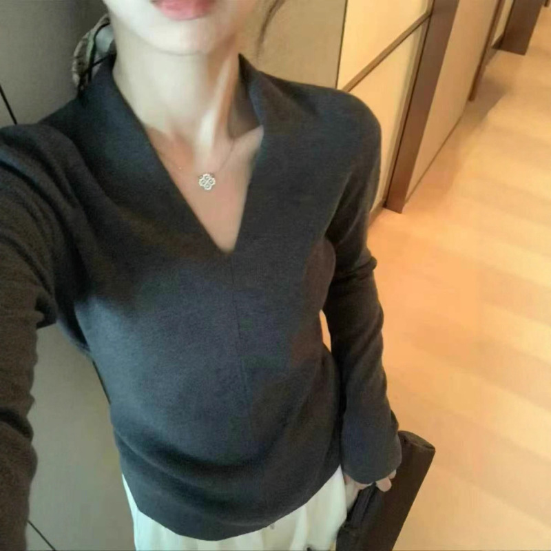 法式V领长袖针织衫女早秋季纯欲气质内搭打底衫修身辣妹显瘦上衣|undefined