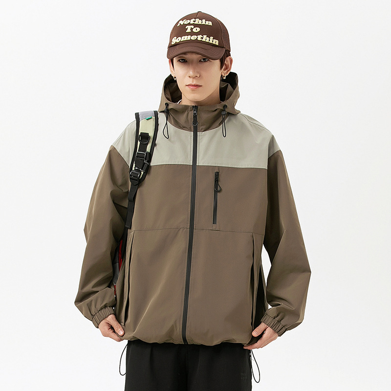 Windproof Charge Jacket Men's Spring and Autumn 2024 New American Style Fashion Brand Functional Outdoor Waterproof Tooling New Style Handsome Jacket