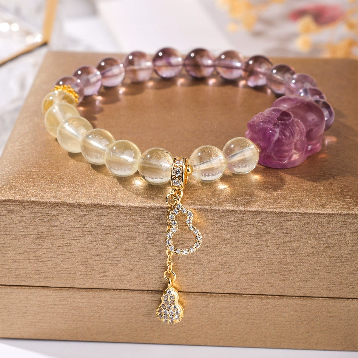 Complex organic crystal bracelet, one bead bracelet, for luck