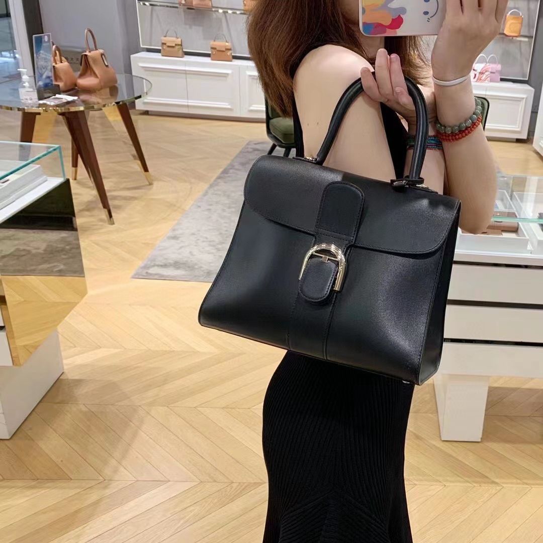 Umhängetasche mit Hufeisenschnalle, horizontale Handtasche_voghion.com