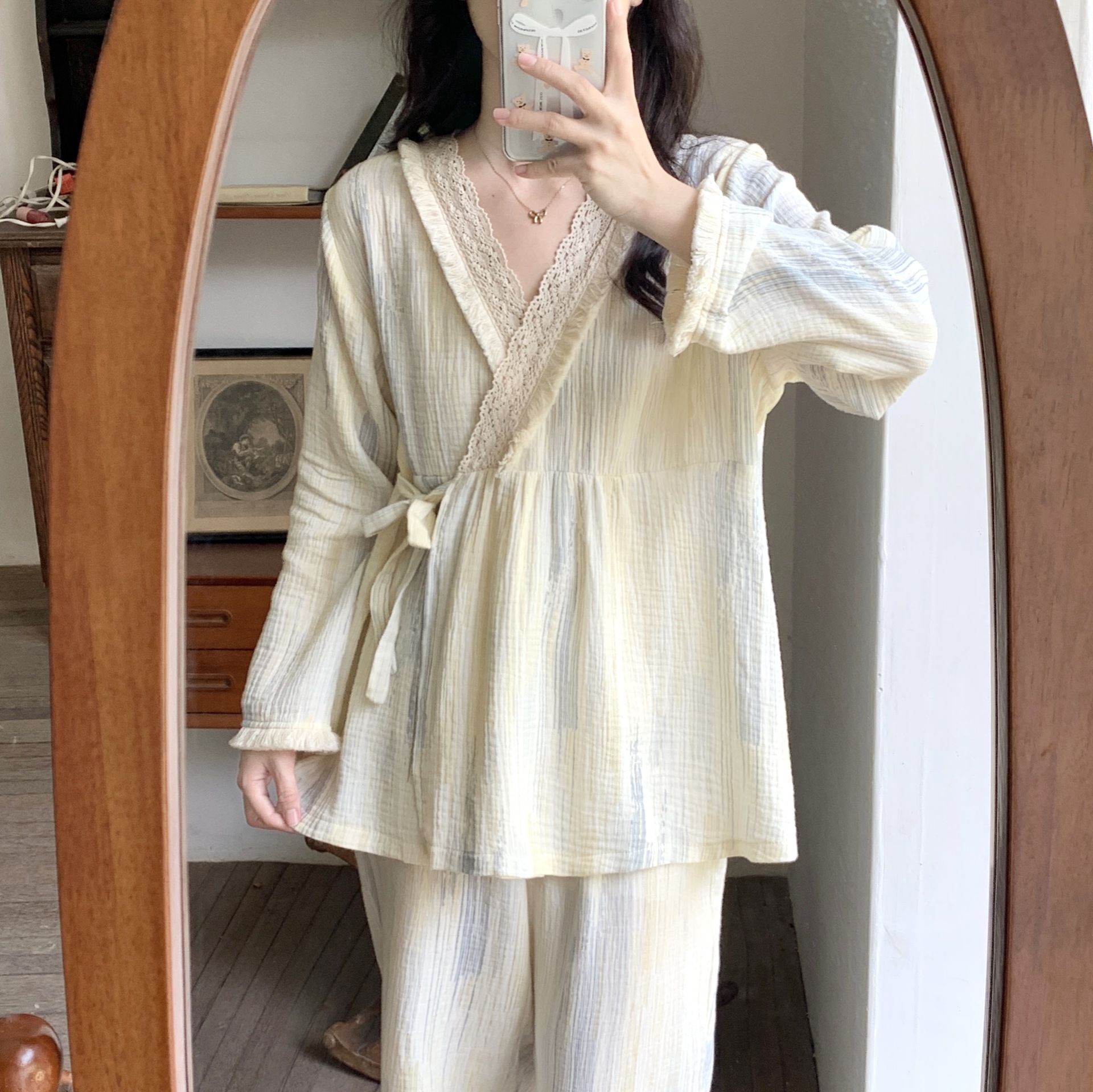 6021 세로 줄무늬 기모노 정장