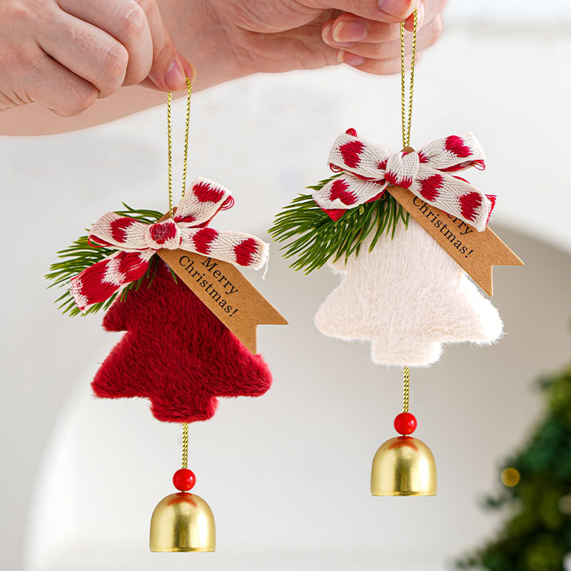 网红圣诞树铃铛挂毛绒圣诞树吊铃圣诞节装饰挂饰圣诞车挂风铃礼物