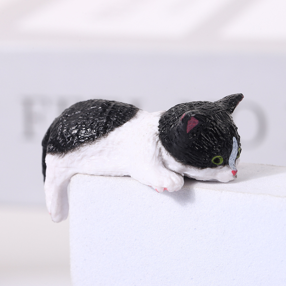 5호 흑백 크롤링 고양이 2*2*4cm