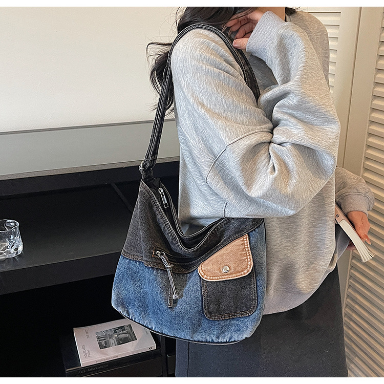 Colorblock Multi Pocket Washed Denim Tote Bag 31