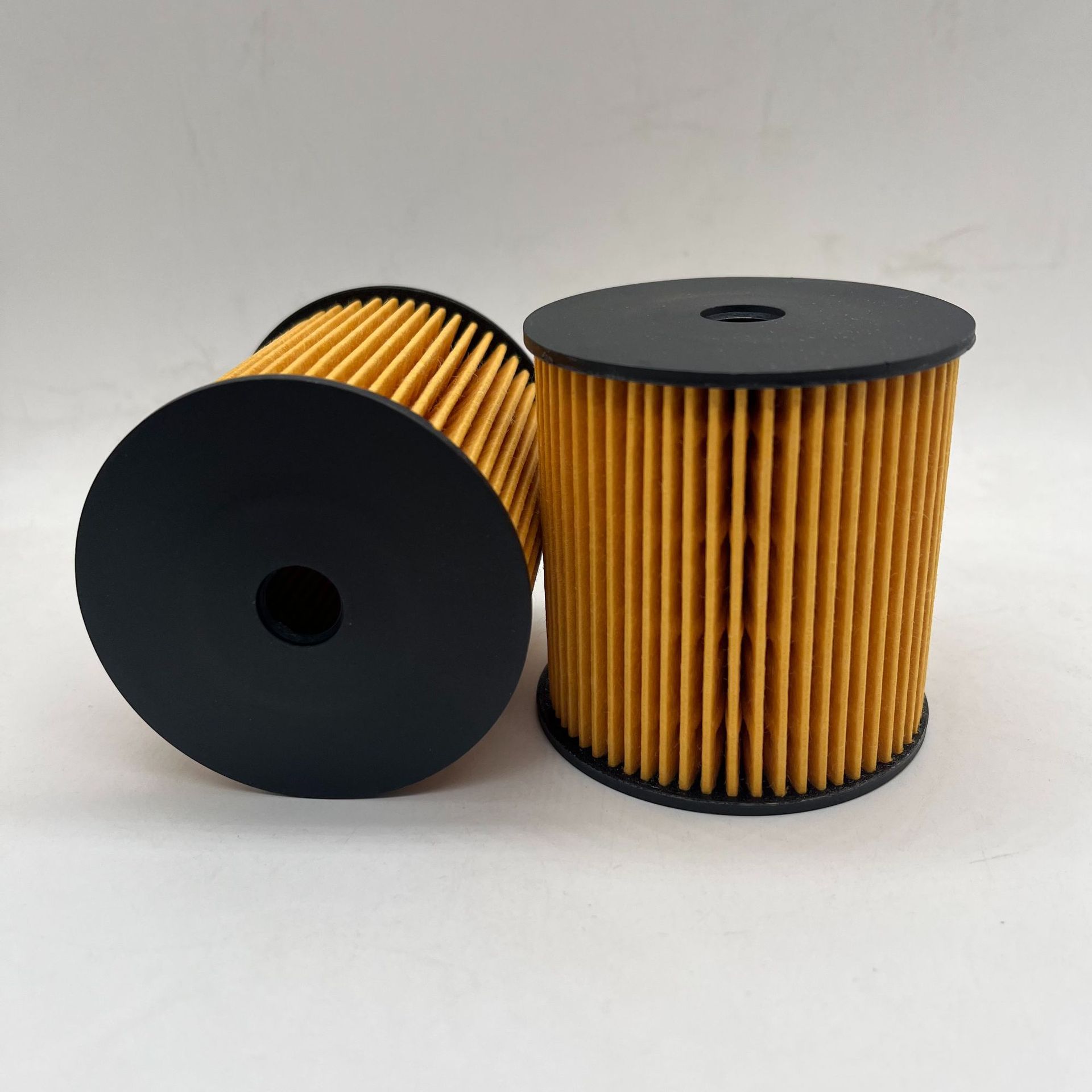 Oil Filter Mo611 High-Efficiency Filter for Car Engine Oil, Oil Filter Element Suitable for Wrangler and Dodge