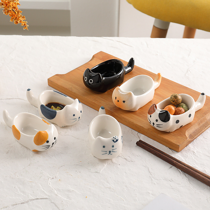 漫画の子犬のソースプレート家庭用セラミック高価値箸ホルダークリエイティブスナックプレート調味料プレート