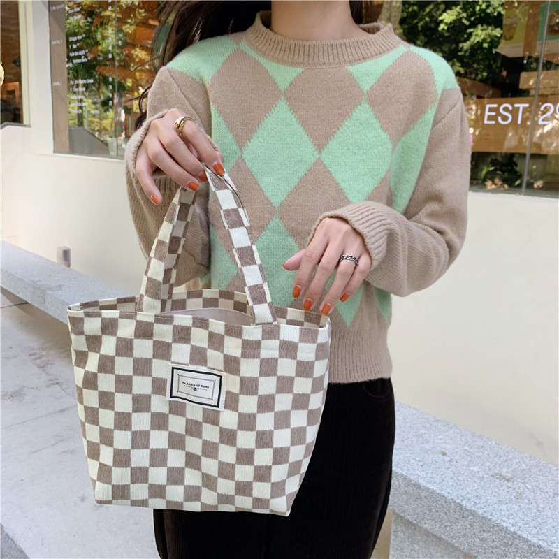 11261 Corduroy checkered hand-held bento Bag, ins Artistic Retro Mommy Bag, small carrying bag for going out, lunch box bag undefined