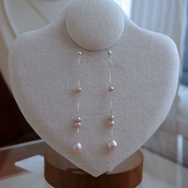 项链;手链;耳环