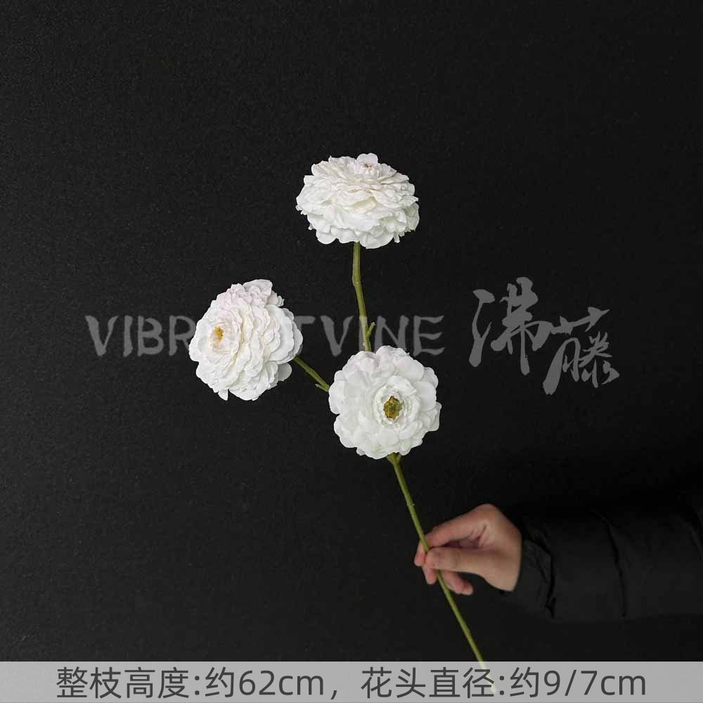 Arreglo de flores de guía de diseño de bodas blanco Arreglo de flores de guía Sala de estar del hotel Decoración de flores falsas Fábrica de flores artificiales al por mayor