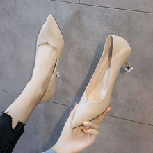 高跟鞋女细跟中跟女鞋2025春秋新款尖头软皮不累脚职业OL通勤单鞋