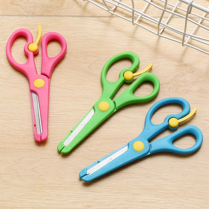 Creative children students labor-saving elastic safety scissors plastic edging children do not hurt the hand round hand scissors Creative children students labor-saving elastic safety scissors plastic edging children do not hurt the hand round hand scissors