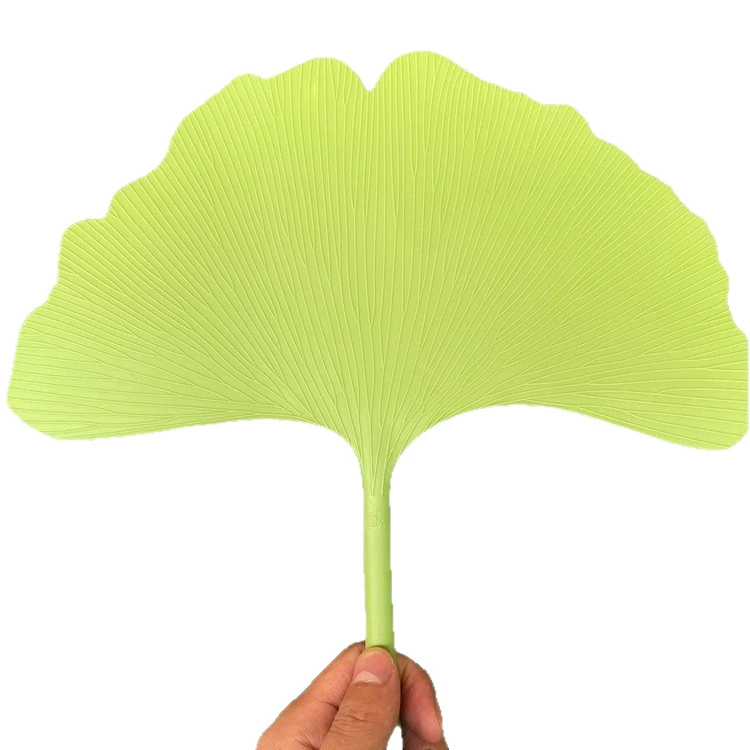fans are durable and high-value plastics in summer, cool and must-have students' literary style round fan Ginkgo leaf fan