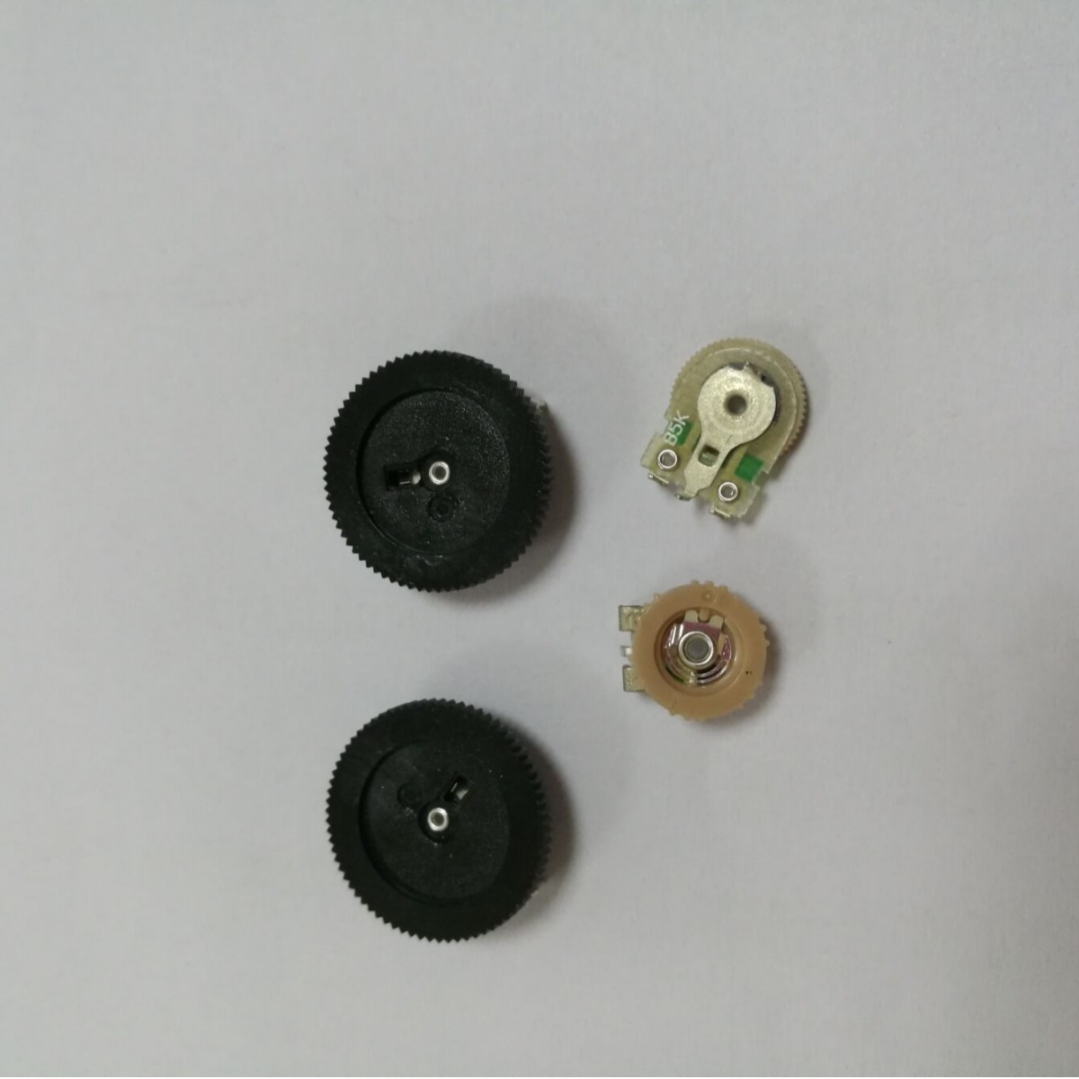 助听器蓝牙音箱 仪器仪表 玩具小家电 拨盘电位器 10MM拨盘电位器