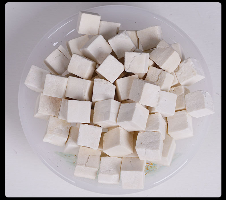 Yunnan White Fu Ling Blocks (Poria cocos) — Sulfur-Free Hand-Selected Food Herb, 500g in use