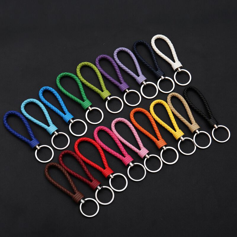 Hand-woven leather rope keychain high-end key ring personalized creative car leather rope gift gift factory wholesale
