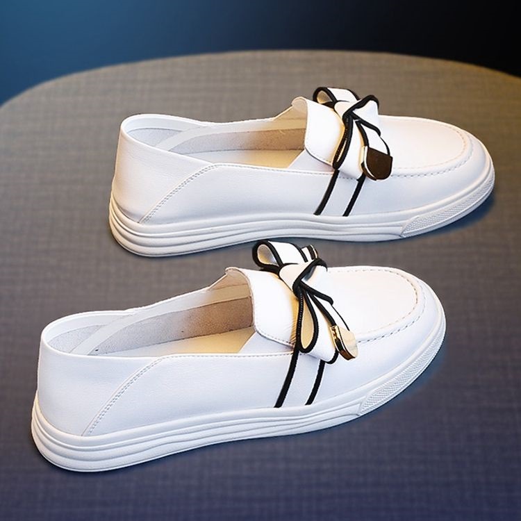 新款平底小白鞋2025年春秋季新款韩版时尚百搭蝴碟结浅口脚蹬女鞋