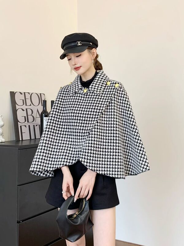 Collared cape-style short coat for women, new autumn and winter loose houndstooth woolen top, fashionable and versatile jacket Collared cape-style short coat for women, new autumn and winter loose houndstooth woolen top, fashionable and versatile jacket