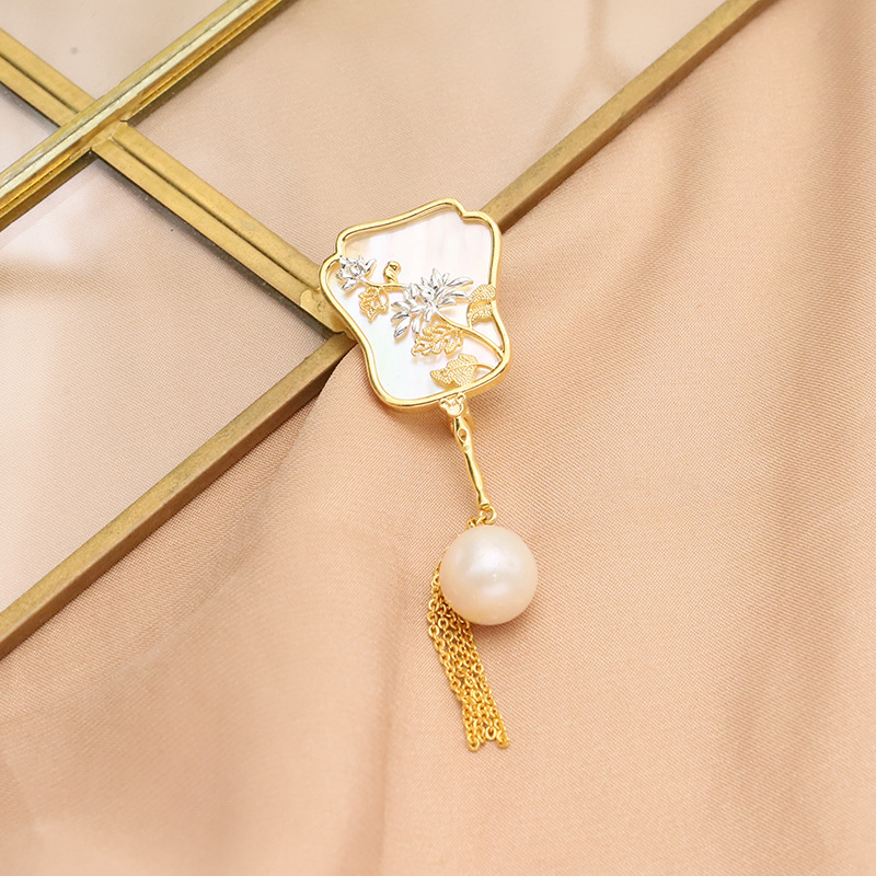 Nuevo estilo chino perla de agua dulce natural broche nicho alto sentido pin accesorios ramillete 18K oro real color retención image 7