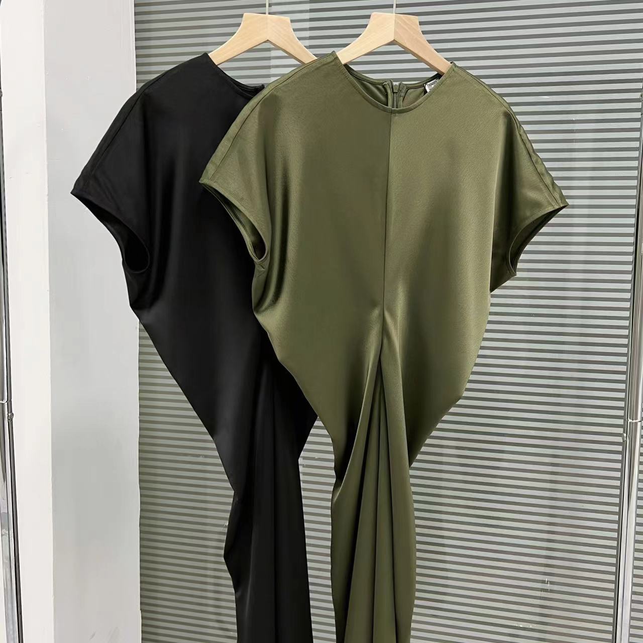 Toteme women's A-line waist tied short sleeved long skirt dress | eBay Toteme women's A-line waist tied short sleeved long skirt dress | eBay