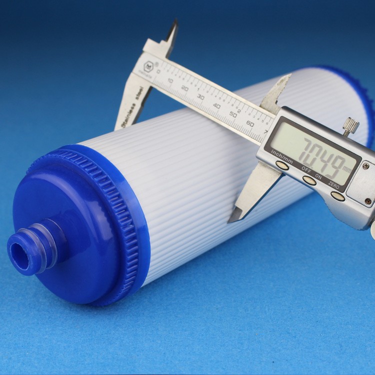 Venta al por mayor compra 10 pulgadas socket granular filtro de carbono punta UDF eficaz cloro y eliminación de olor purificador de agua elemento de filtro