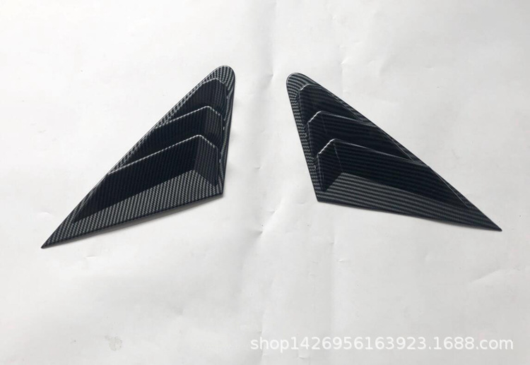 碳纤纹三厢版后三角百叶窗 - 副本.jpg