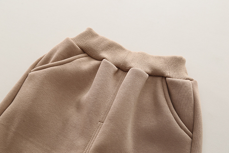 Vêtements pour garçons, style hiver avec manteau en coton épais en peluche, nouvel article 2024, gilet à capuche à blocs de couleurs pour bébé et enfant_voghion.com