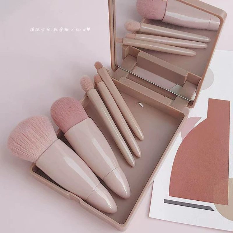 Handheld brush for traveling, universal face blush, set
