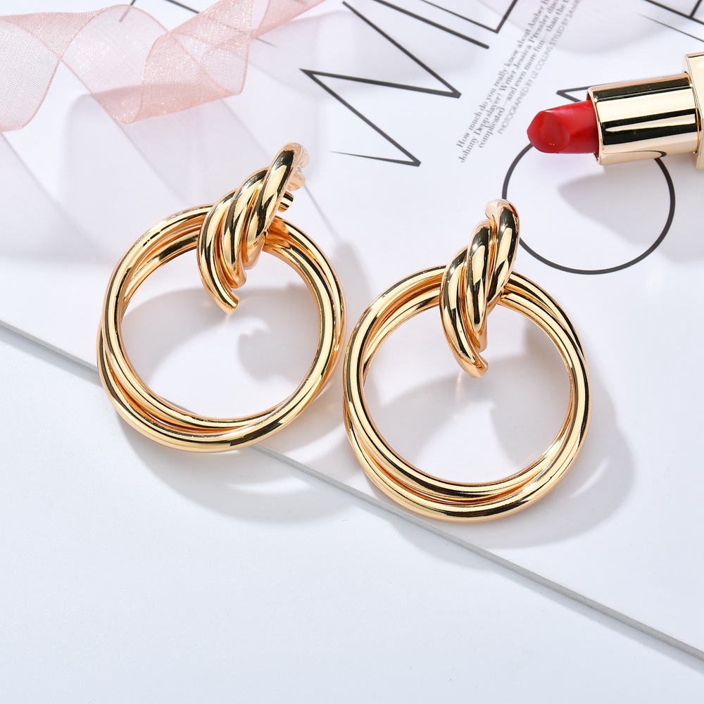 Plating Design Fashion Style Exaggerated Metal Knotted Twist Geometric Round Creative Earrings