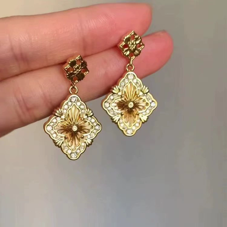 Сексуальные модные серьги с цирконом, французский стиль, цветочный, стиль легкой роскоши, оптом