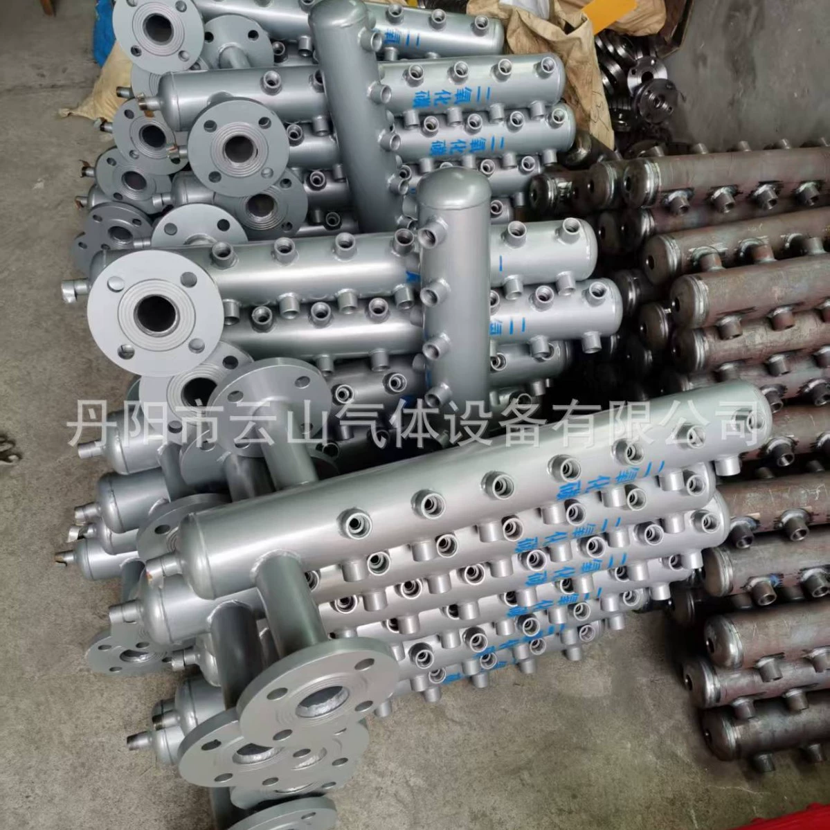 Продажа герметичных пачек для сбора газов, кислорода, ацетилена, углекислого газа, различных типов внутренних клемм.