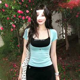 绝美腰身比纯欲夏季t恤短袖假两件挂脖U领辣妹吊带上衣撞色打底衫