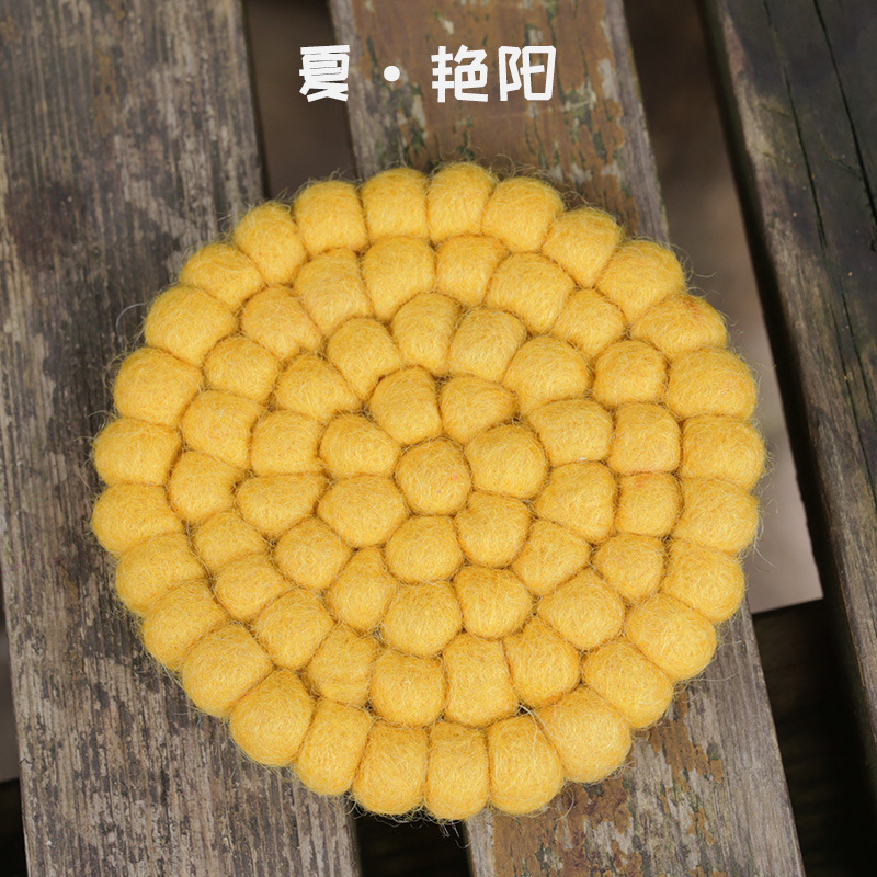 Four Seasons serie de fieltro de lana de montaña placemat ins estilo lindo estera de aislamiento regalo creativo regalo de mano hogar pantalla