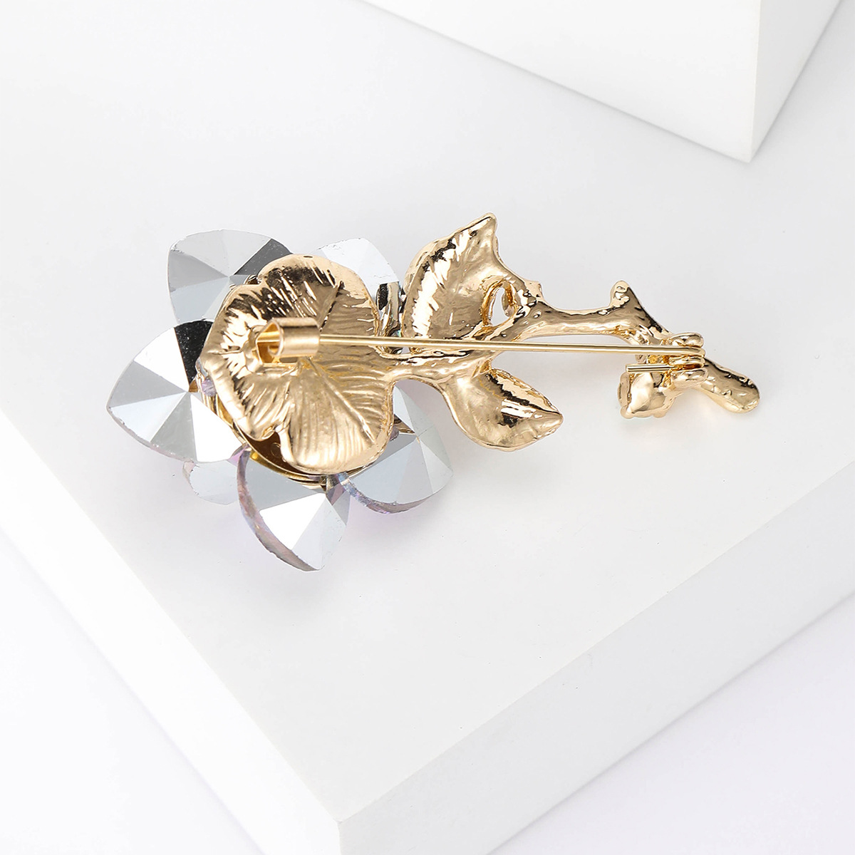 Elegant, Streetwear Style Elegant Streetwear Pin Flower Alloy Rhinestones Women's Brooches