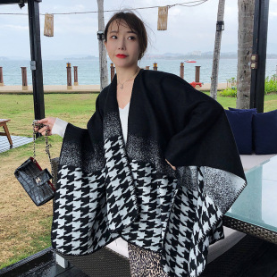 Autumn and Winter Cashmere Comfortable Breathable Scarf Cape Houndstooth Cape Outdoor Leisure Travel Photo Cape