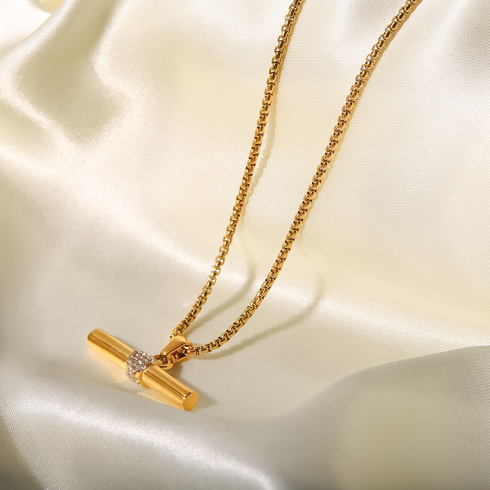 Fashion Geometric Stainless Steel Pendant Necklace Gold Plated Artificial Diamond Stainless Steel Ne