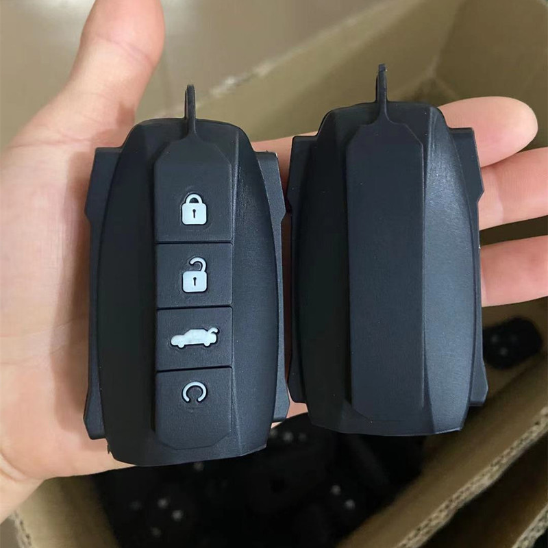 ソース工場卸売りシリカゲルキーセット合金自動車のキーホルダーは各種類のデザインのシリカゲル製品をカスタマイズできます。|undefined