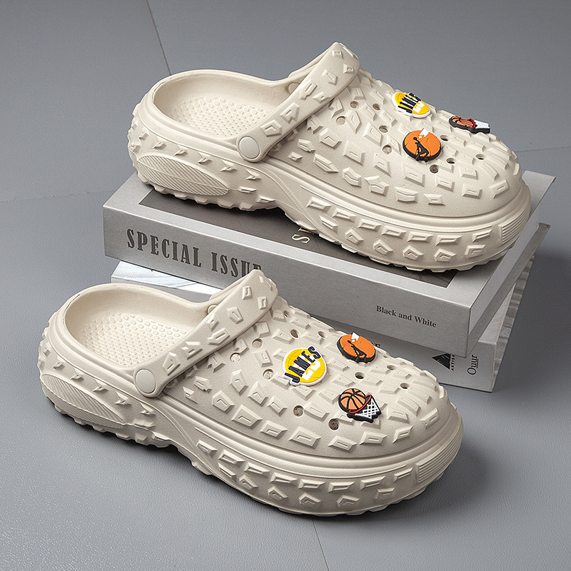 Zapatos de verano para hombres nuevos lindos dibujos animados EVA zapatillas casuales zapatillas de playa al aire libre zapatos de hombre