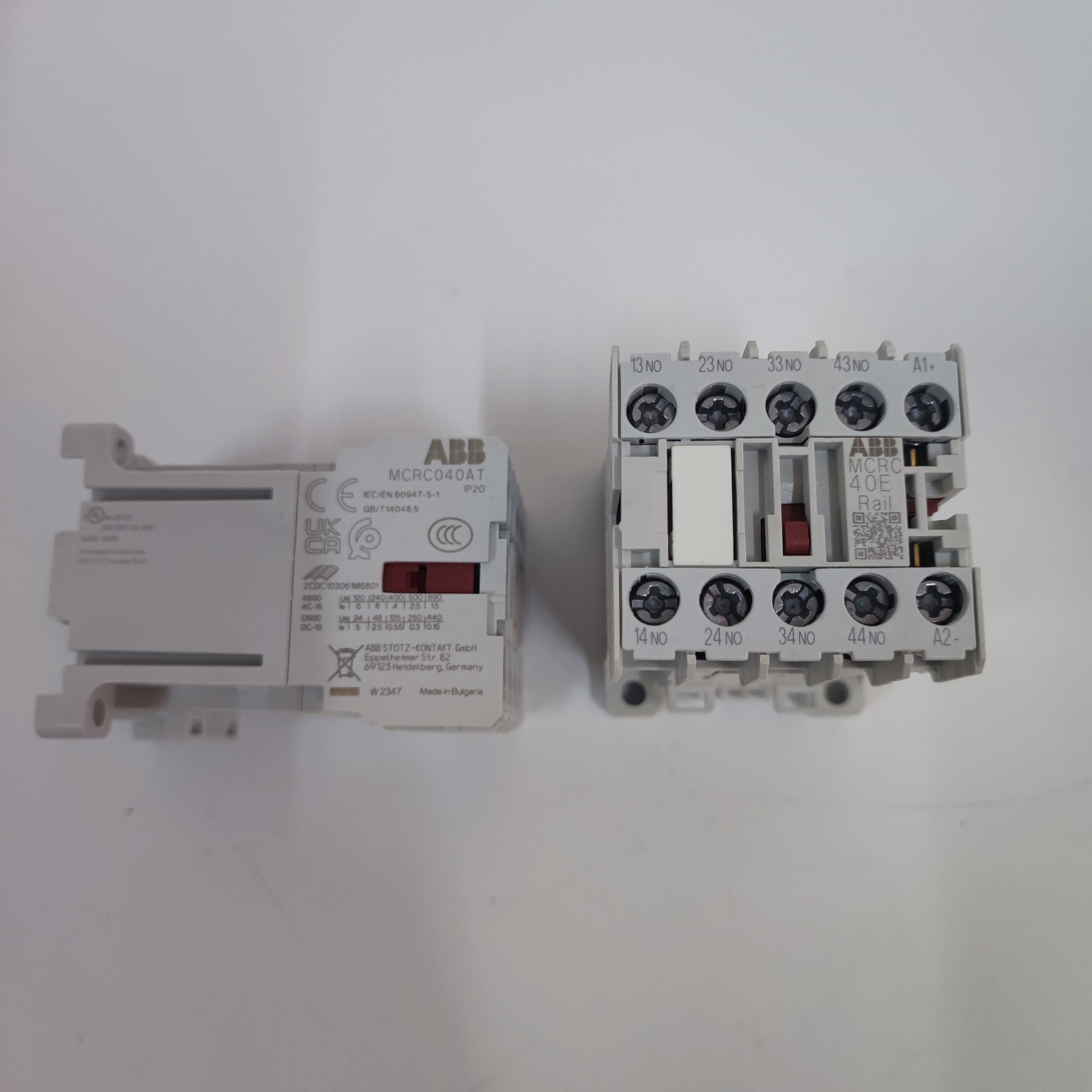 MCRC022ATWJ 接触器 MCRC022ATWL 继电器 MCRC022ATWN 二开二闭 G