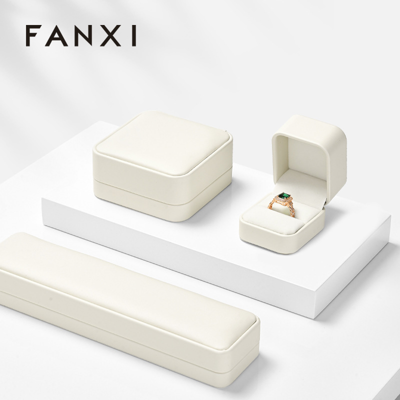 Fanxi Senior Marriage Proposal Ring Box Creative Jewelry Storage pendientes collar pulsera a caja de anillo al por mayor