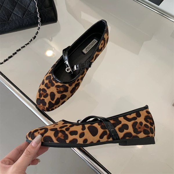 Leopard print