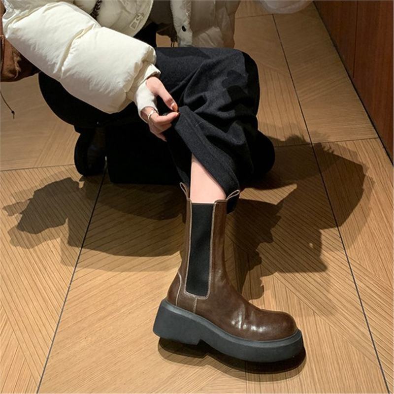 Ready Stock and Shipped in Seconds~Grape Mom Heavy Weight 6cm Shrink Pattern Horsehide Elastic Band Thick Sole Thick Heel Short Chelsea Boots for Women